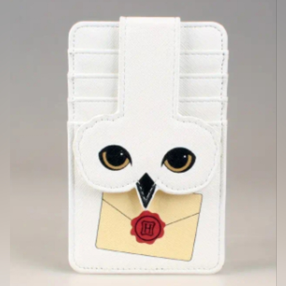 Nwt Harry Potter hedwig wallet